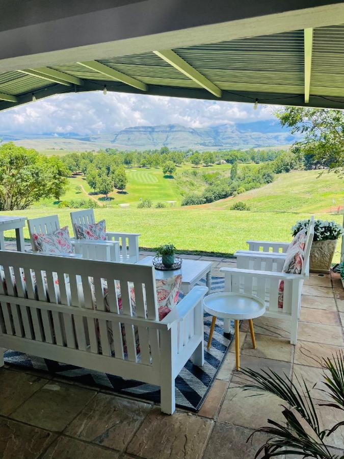 Porterfield Guest House, Champagne Valley Exteriér fotografie